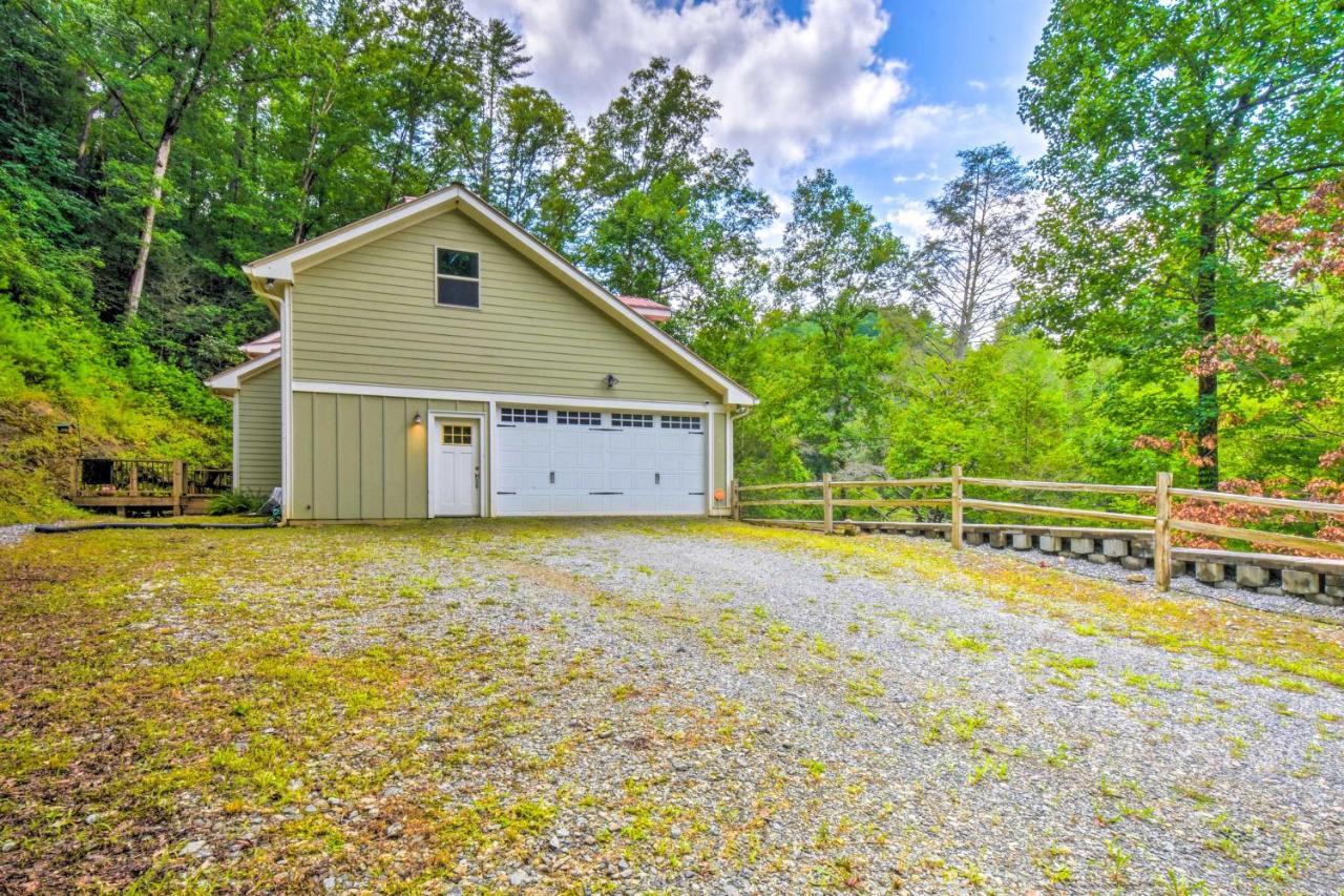 Cozy Riverside Dahlonega Home With Kayaks And Fire Pit エクステリア 写真