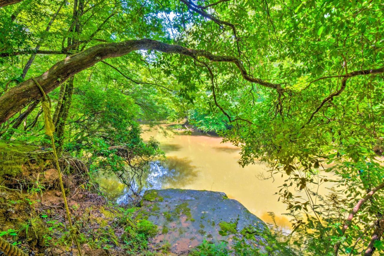 Cozy Riverside Dahlonega Home With Kayaks And Fire Pit エクステリア 写真